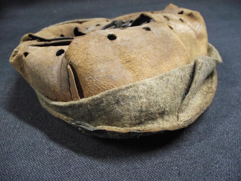 WW2 German Helmet M31 Liner Leather.