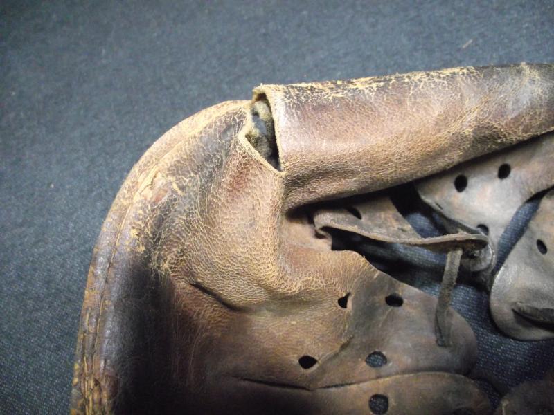 WW2 German Helmet M31 Liner Leather.