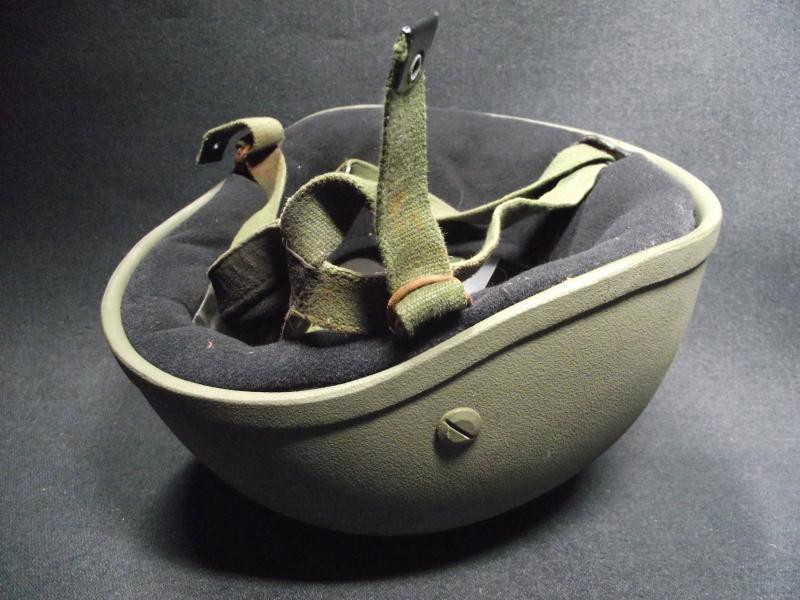 British Ballistic Helmet Parachute. M76.