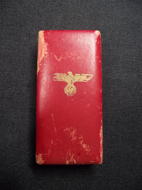 WW2 German Boxed 1938 Entry into Austria Anschluss Medal