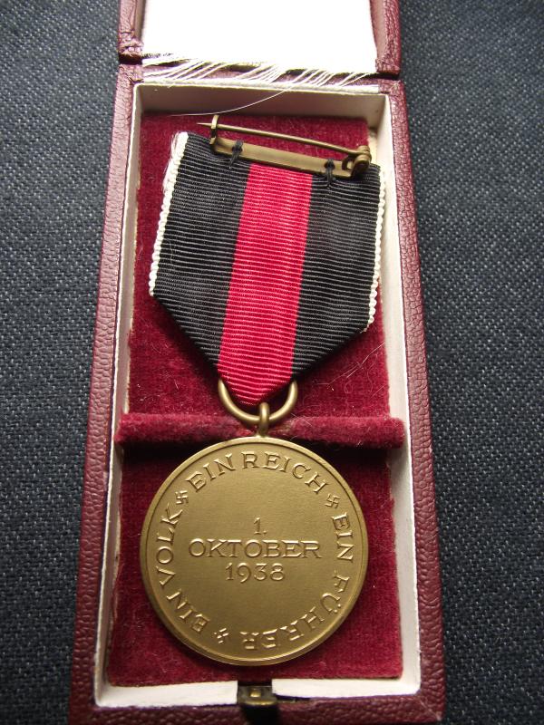 WW2 German Boxed 1938 Entry into Sudetenland Czech Anschluss Medal