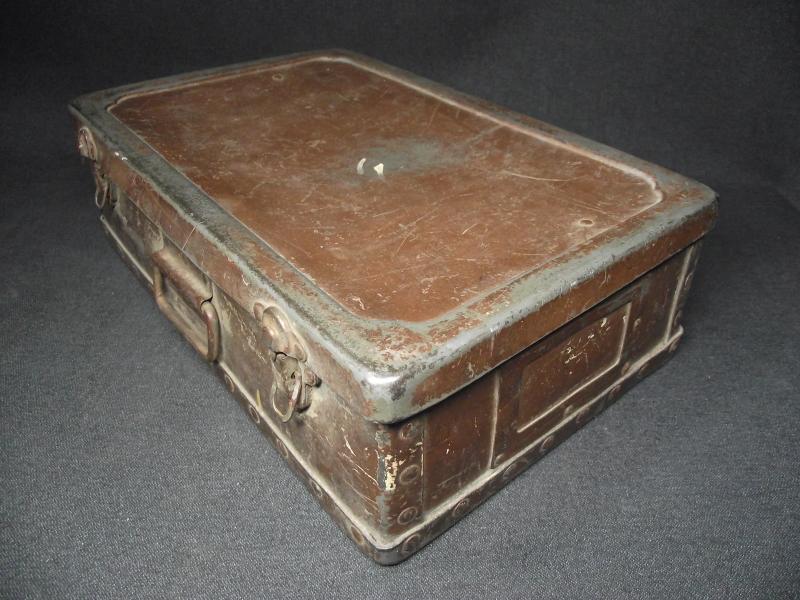 WW2 Japanese Navy Type 93 Gas Mask Case.