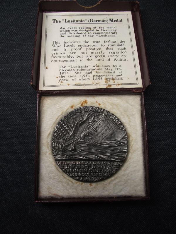 WW1 British Boxed RMS Lusitania Medal.