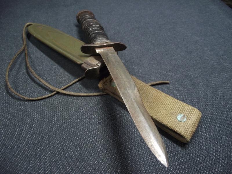 WW2 U.S. M3 Fighting Knife. Utica.