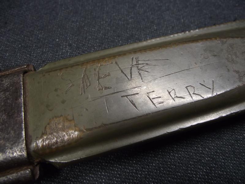 WW2 U.S. M3 Fighting Knife. Utica.