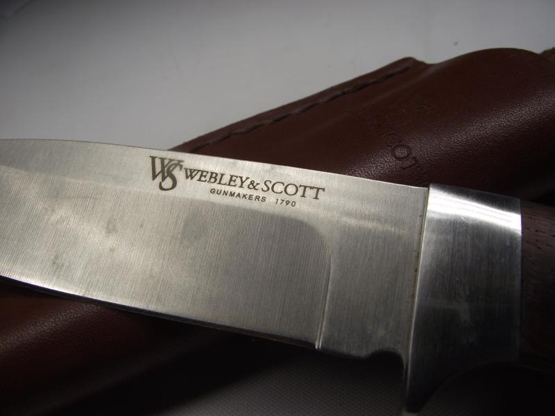 Sheath Knife . Webley and Scott.