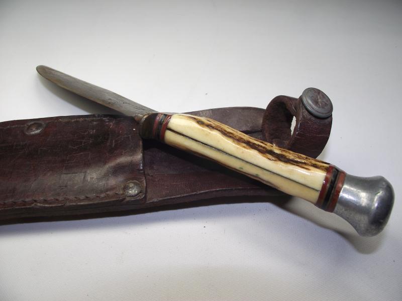 Vintage Sheath Knife.