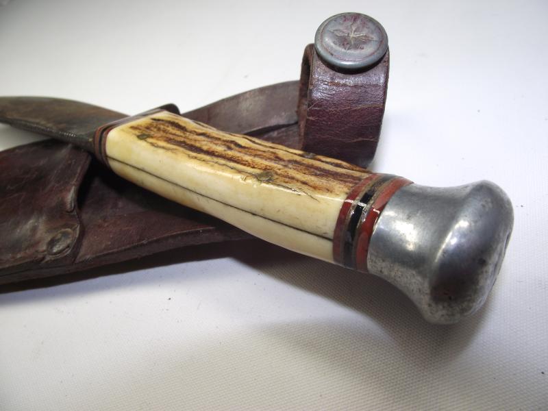 Vintage Sheath Knife.