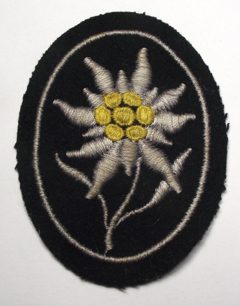 WW2 German SS OR's Edelweiss Arm Patch. Dachau Type..