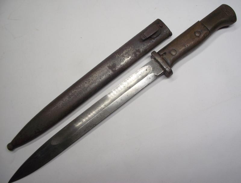 WW1 German SG84/98 Bayonet. Gottlieb Hammesfahr/ Bayard Knight.