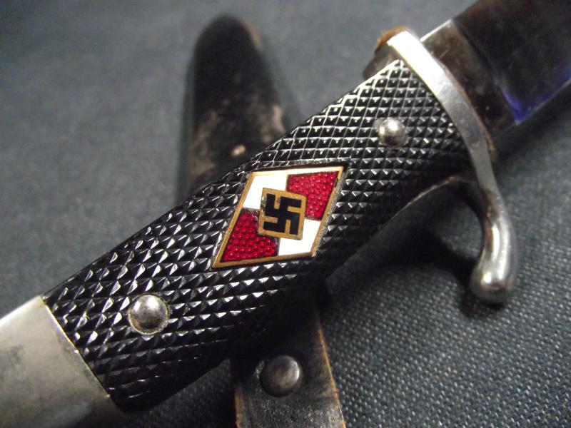 WW2 Hitler Youth Knife. M7/13 - Arthur Schuttelhofer.