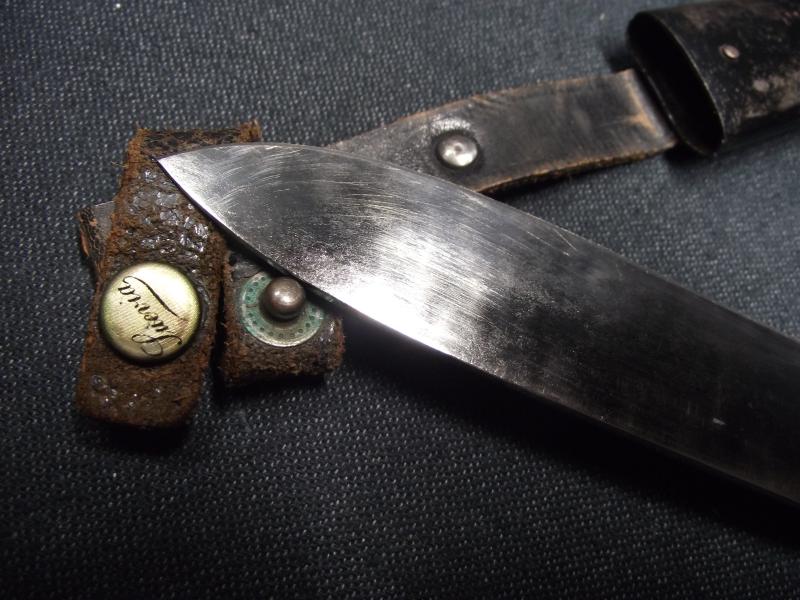 WW2 Hitler Youth Knife. M7/13 - Arthur Schuttelhofer.