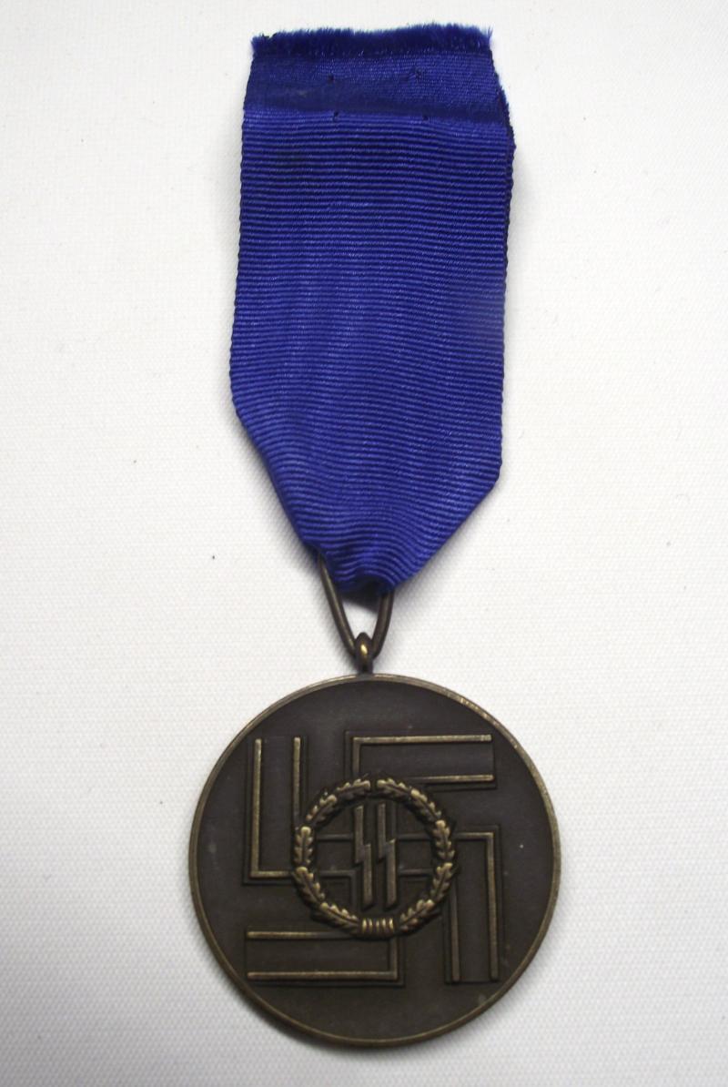 WW2 German SS 8 Year Long Service Medal. Type2.