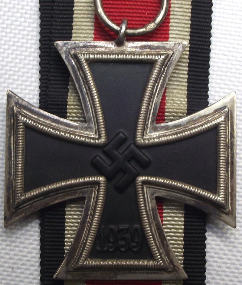 WW2 German Iron Cross 2nd Class. MM3, Deumer.