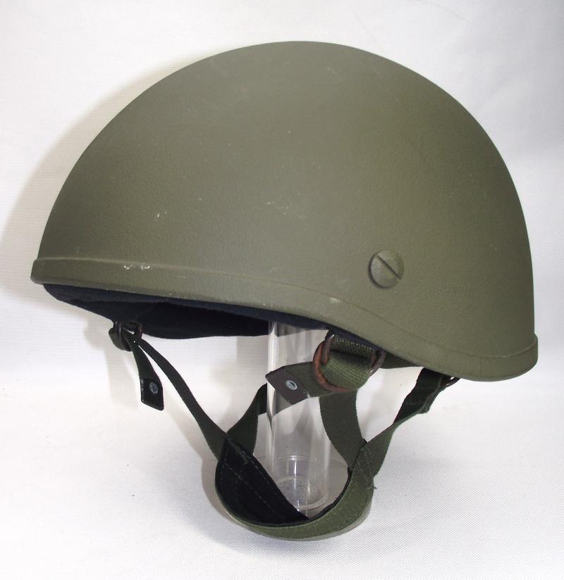 British Parachute Ballistic Helmet. M76.