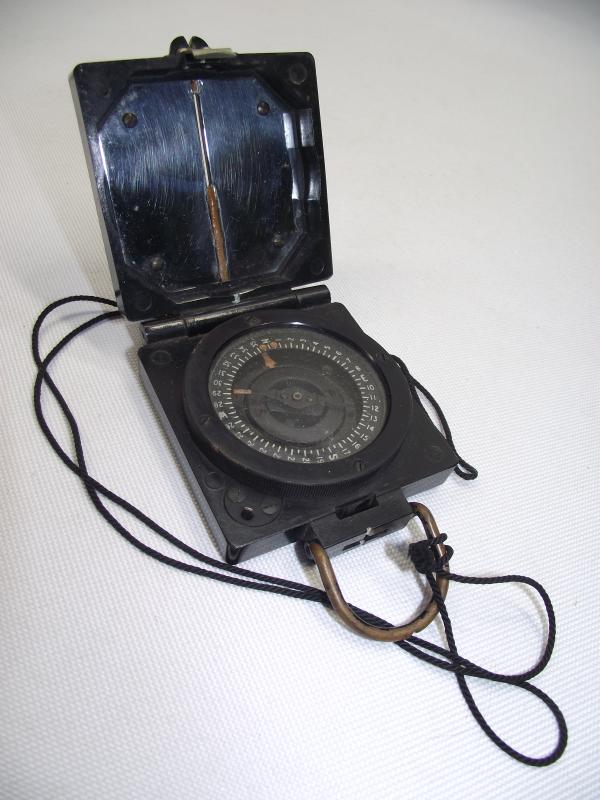 WW2 British Army Compass, Magnetic, Marching, MKI.