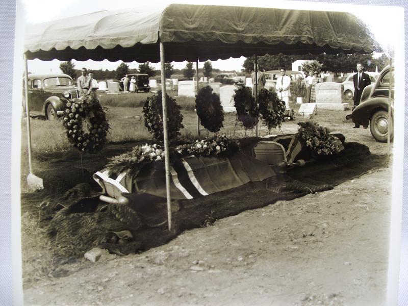 Identified WW2 Norwegian RAF Funeral in American Photos.