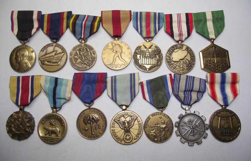 14 X U.S. Military Medals.