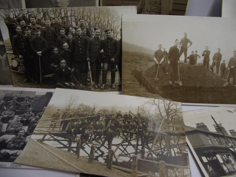British WW1 Brothers Photo Group. Twins??