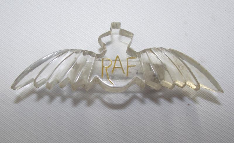 Large Aircraft Pexiglass RAF Pilots Wings Sweethearts Badge.