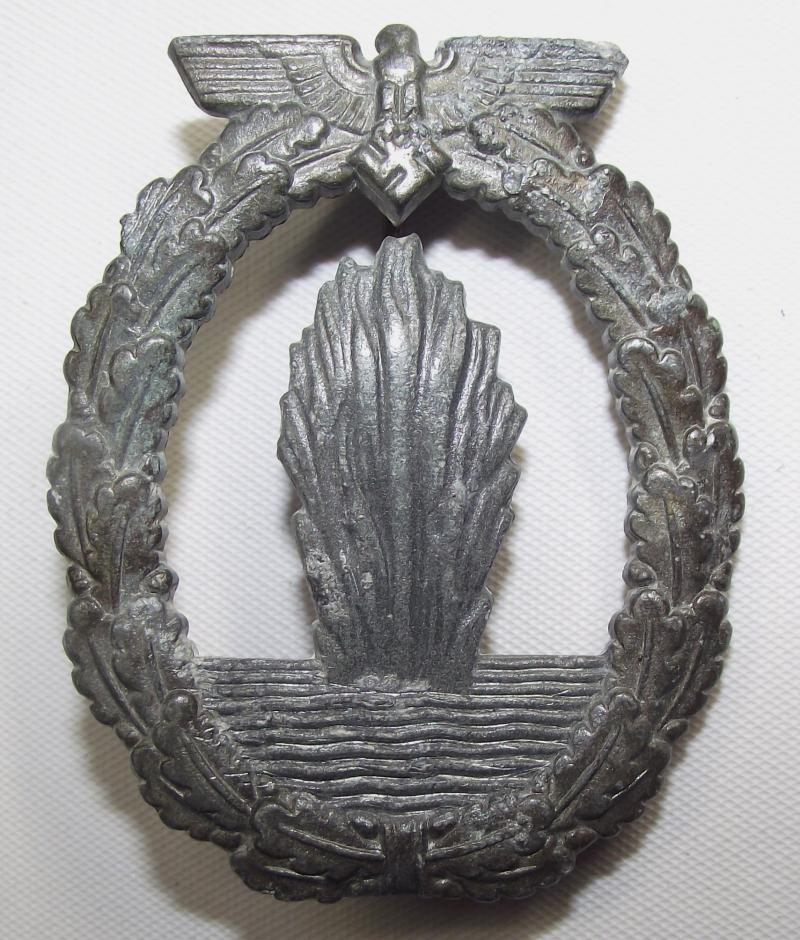 WW2 German Kriegsmarine Minesweepers Badge.