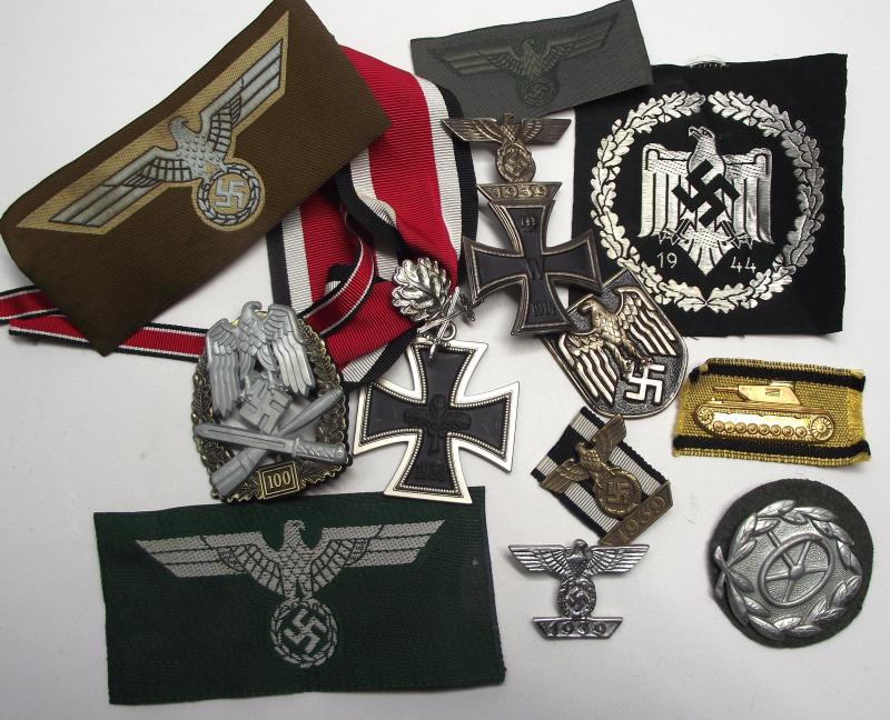 Selection of Reproduction German ''Bits 'n' Bobs''.