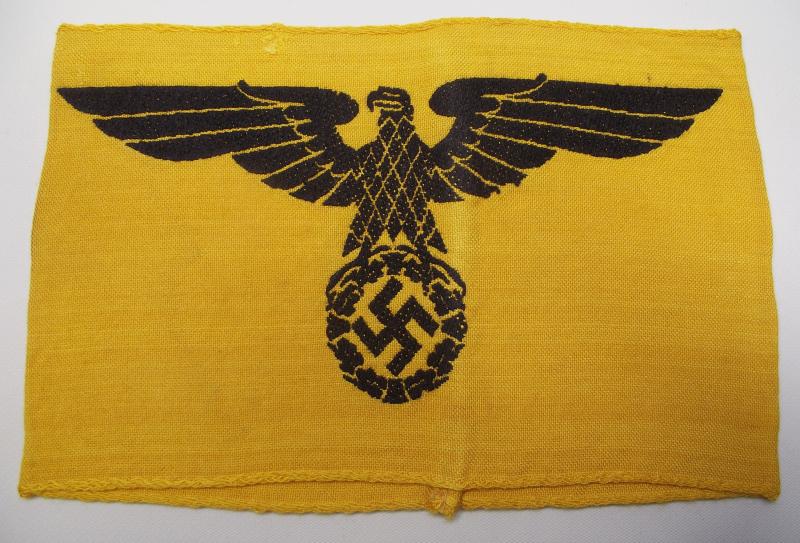 Non-Members of the Armed Forces Armband.