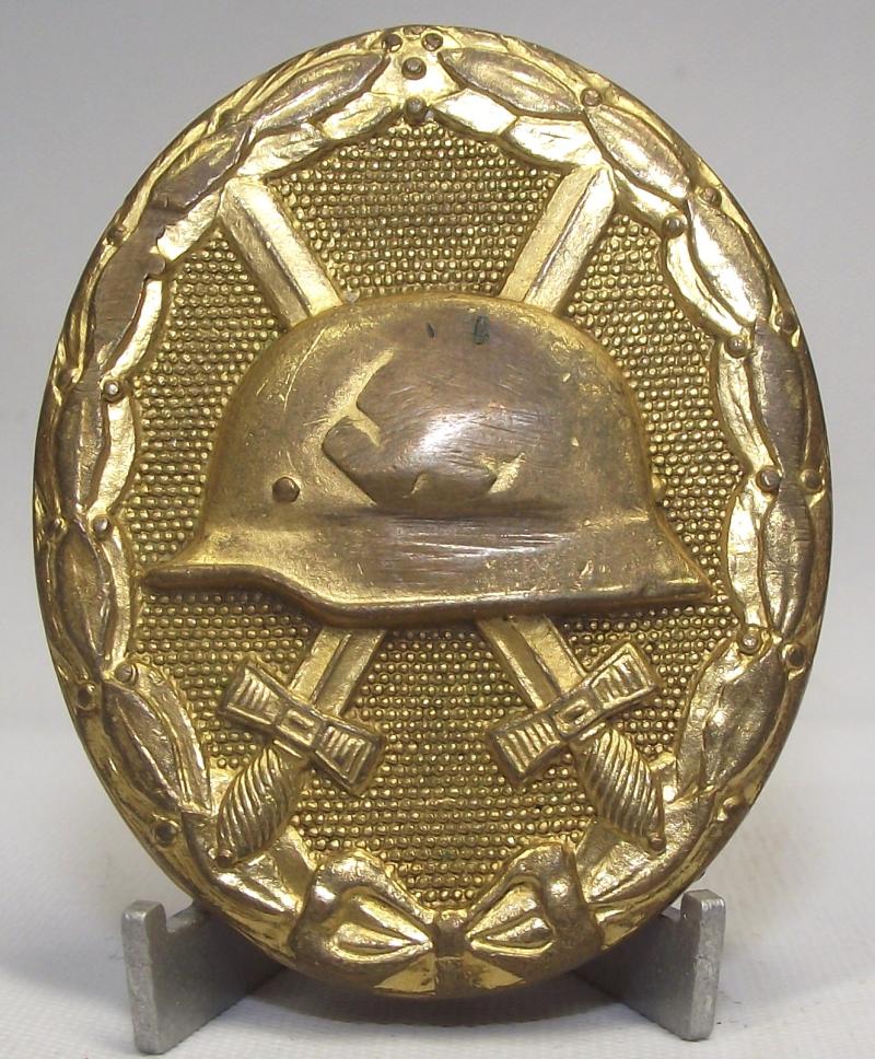 WW2 German Gold Wound Badge. Denazified.