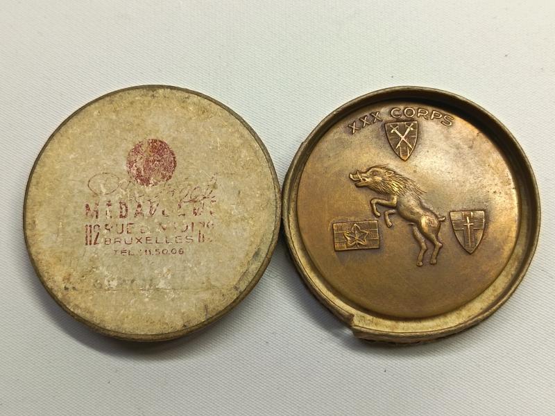 1945 Boxed 30 Corps Souvenir Bronze Plaque.