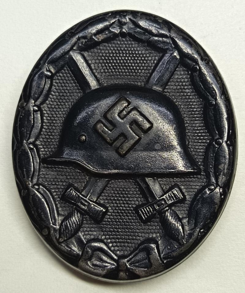 WW2 German Black Wound Badge, Double Marked, EH-126.
