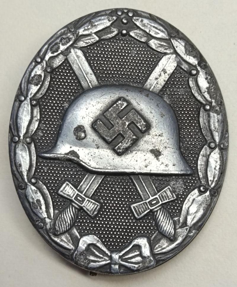WW2 German Silver Wound Badge, MM/30.
