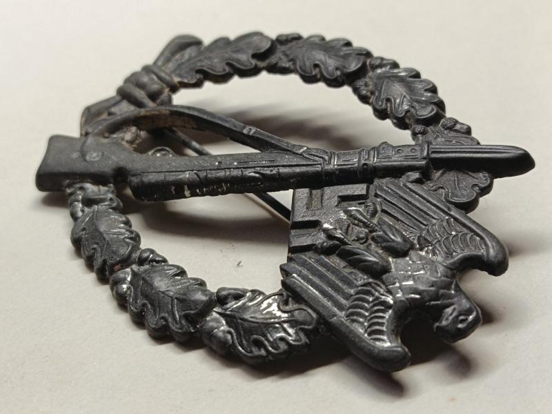 WW2 German Silver Infantry Assault Badge. Rudolf Karneth.