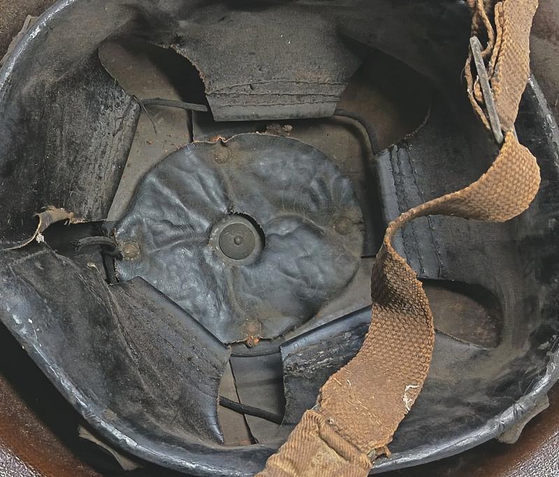 WW2 British Players Cigarette Factory Senior Fireman's MK2 Helmet.
