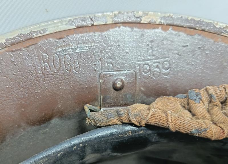 WW2 British Players Cigarette Factory Senior Fireman's MK2 Helmet.
