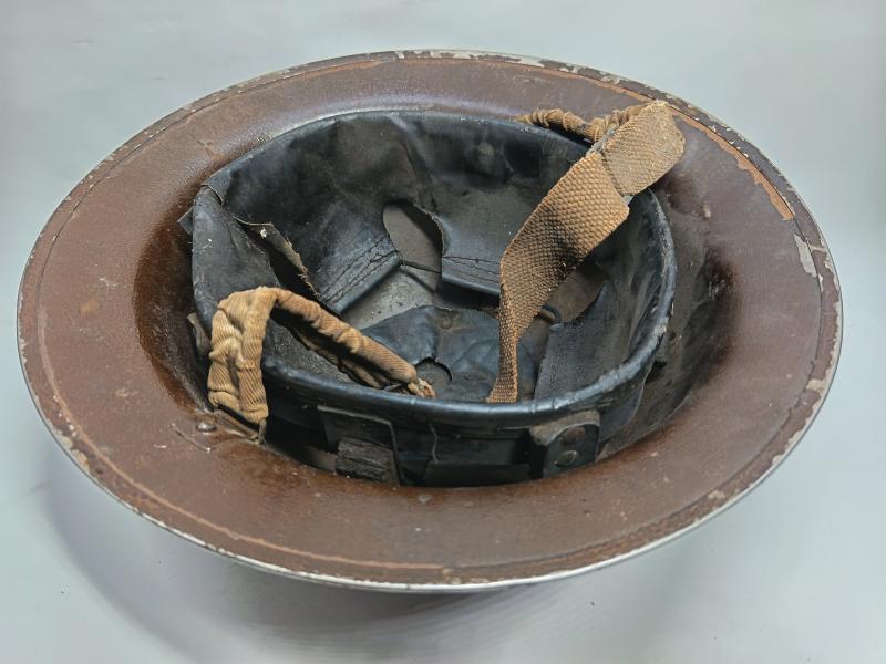 WW2 British Players Cigarette Factory Senior Fireman's MK2 Helmet.