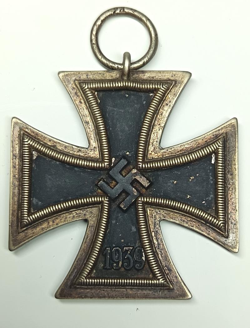 WW2 German Iron Cross 2nd Class. MM24/AdHP. Twin Stamp.