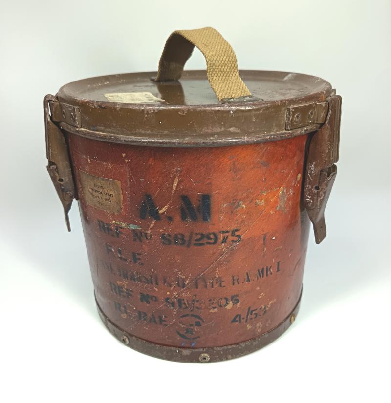 Air Ministry Protective Transport Case. Control Unit-Type RA.